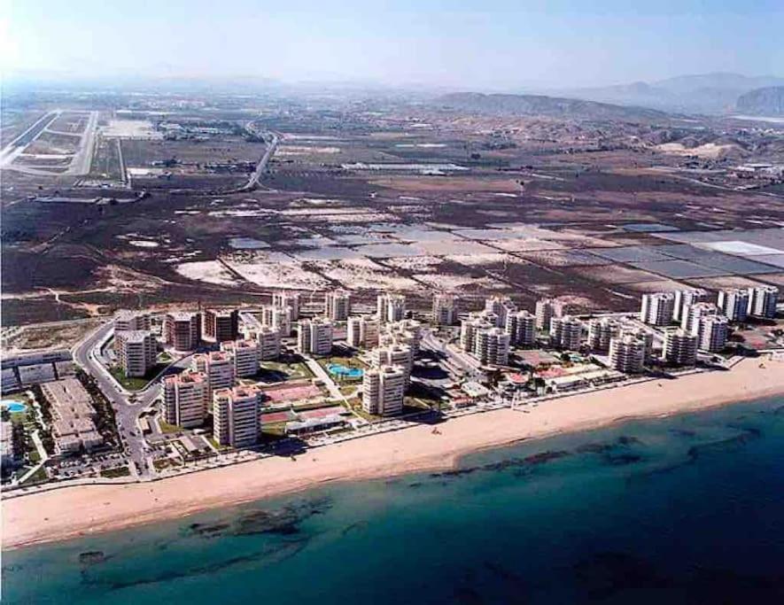 Apartamento Segunda Linea De Playa Con Piscina エル・アルテット エクステリア 写真